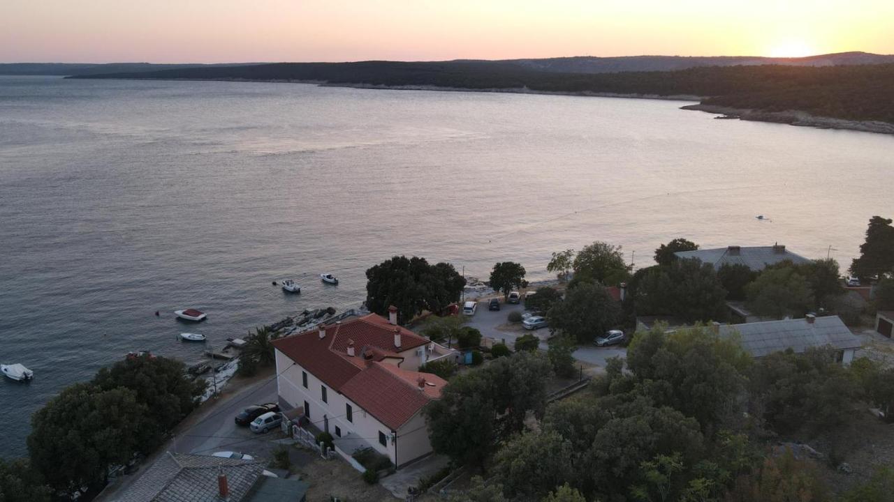 Apartmani Zupanic Koromačno Extérieur photo